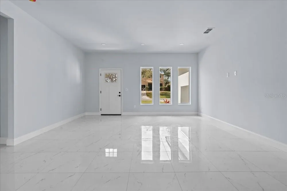 2875 E SLATER DRIVE Deltona, FL 32738