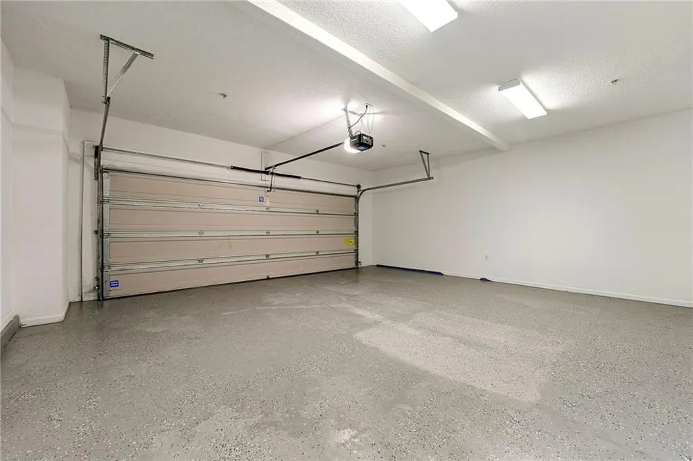 2015 Barrett Lakes Boulevard NW #415 Kennesaw, GA 30144