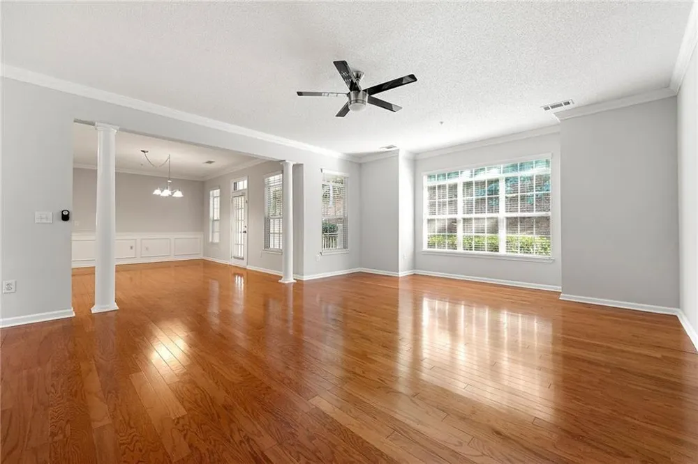 2015 Barrett Lakes Boulevard NW #415 Kennesaw, GA 30144