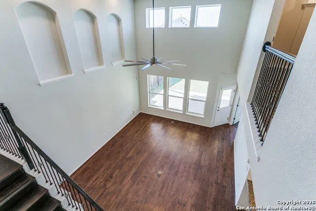 7823 Bluebird Haven Selma, TX 78154