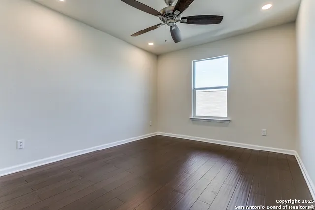7823 Bluebird Haven Selma, TX 78154