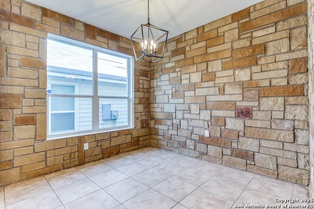 7823 Bluebird Haven Selma, TX 78154