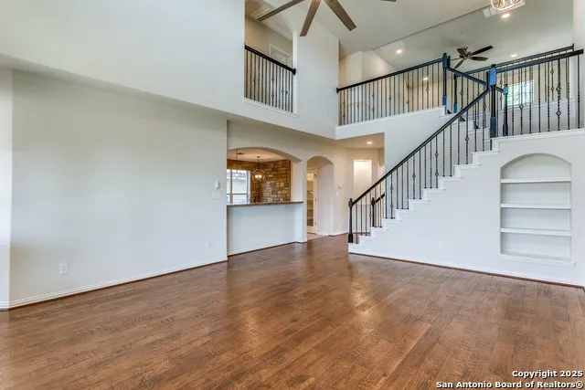 7823 Bluebird Haven Selma, TX 78154