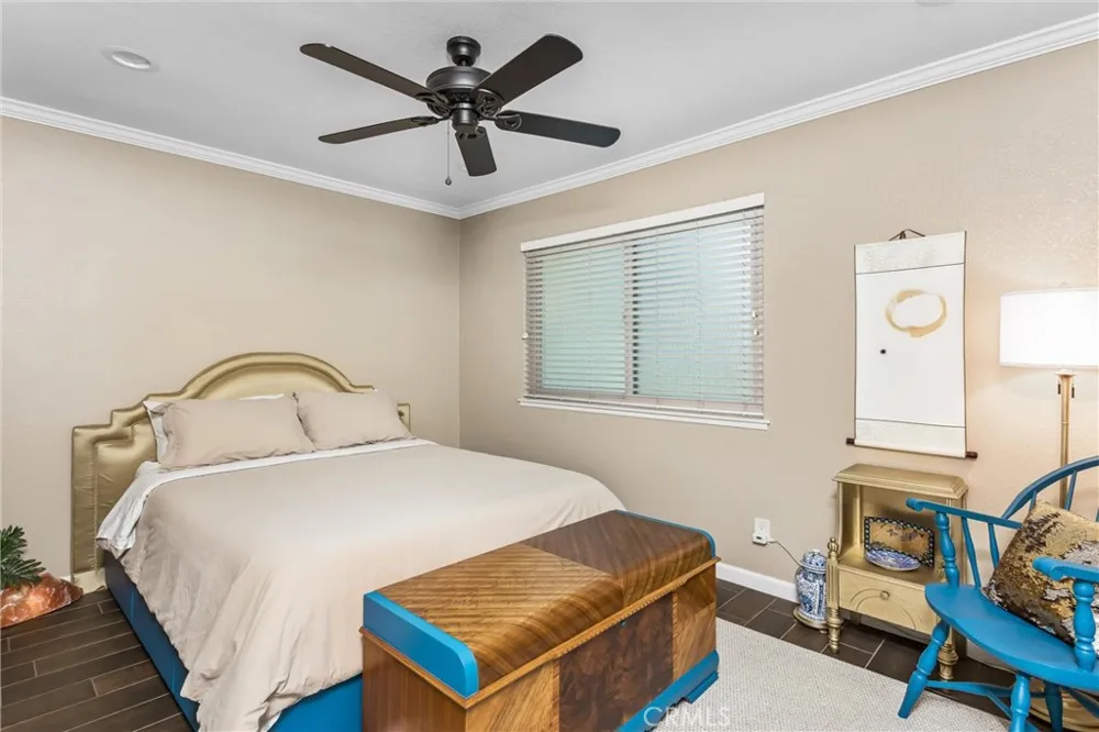 1575 Christopher Redlands, CA 92374