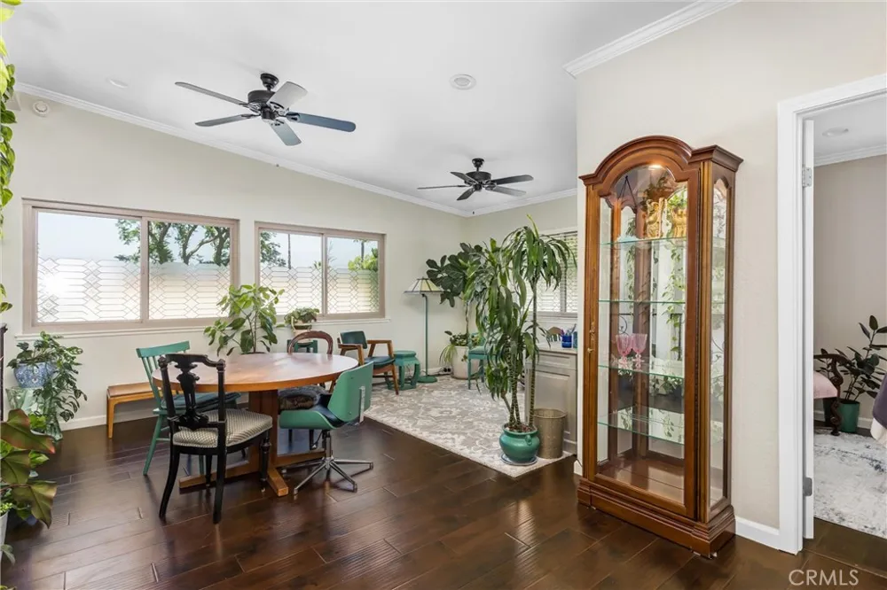 1575 Christopher Redlands, CA 92374