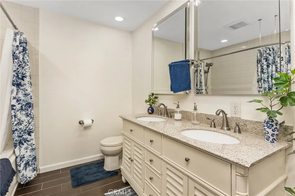1575 Christopher Redlands, CA 92374