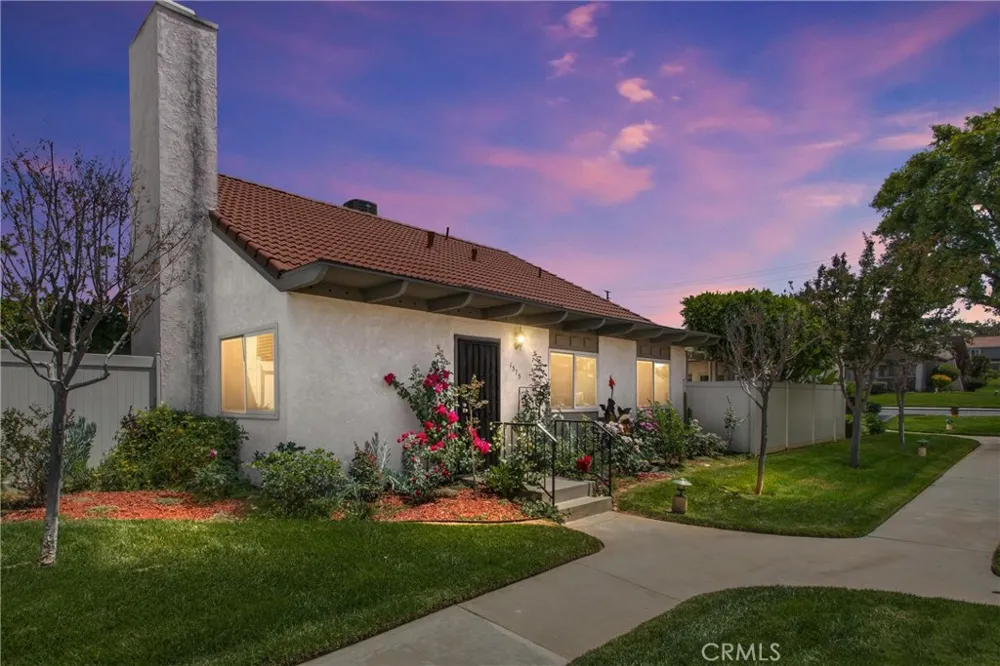 1575 Christopher Redlands, CA 92374