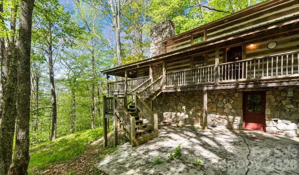 524 McDaris Loop Drive #179/180 Mars Hill, NC 28754