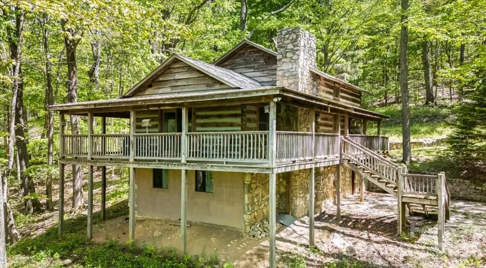 524 McDaris Loop Drive #179/180 Mars Hill, NC 28754