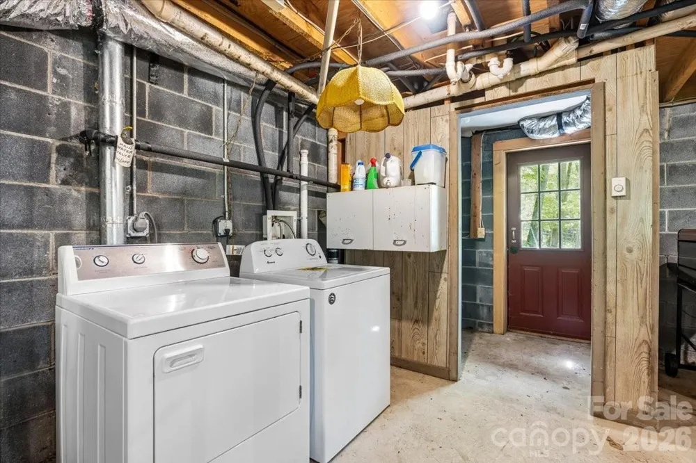 524 McDaris Loop Drive #179/180 Mars Hill, NC 28754