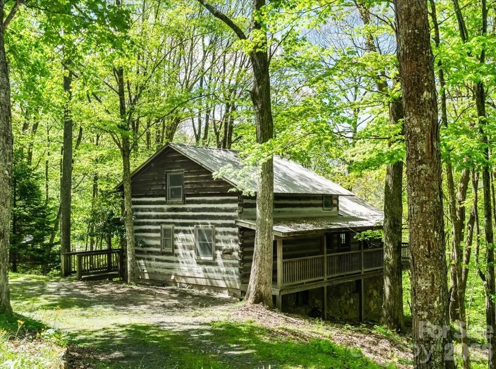 524 McDaris Loop Drive #179/180 Mars Hill, NC 28754