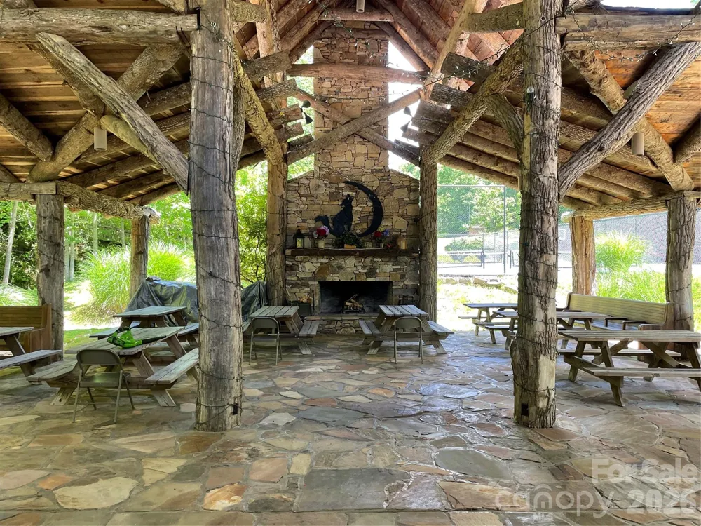 524 McDaris Loop Drive #179/180 Mars Hill, NC 28754
