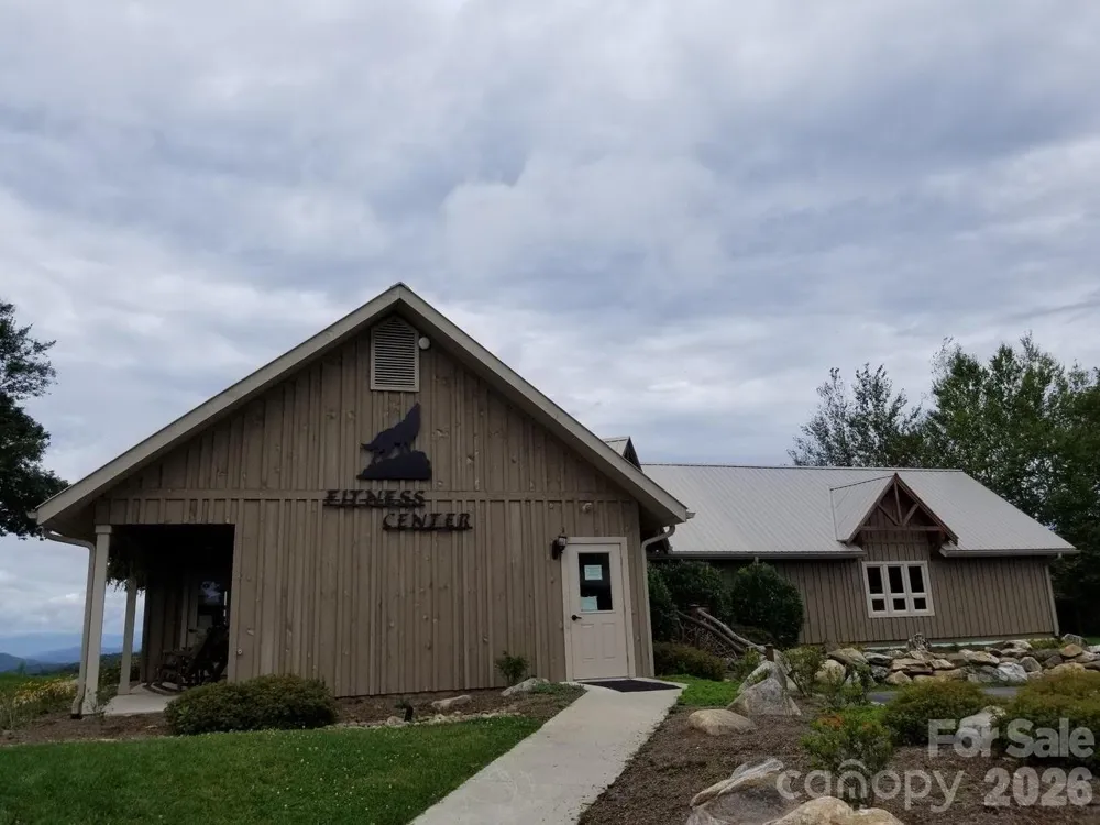 524 McDaris Loop Drive #179/180 Mars Hill, NC 28754