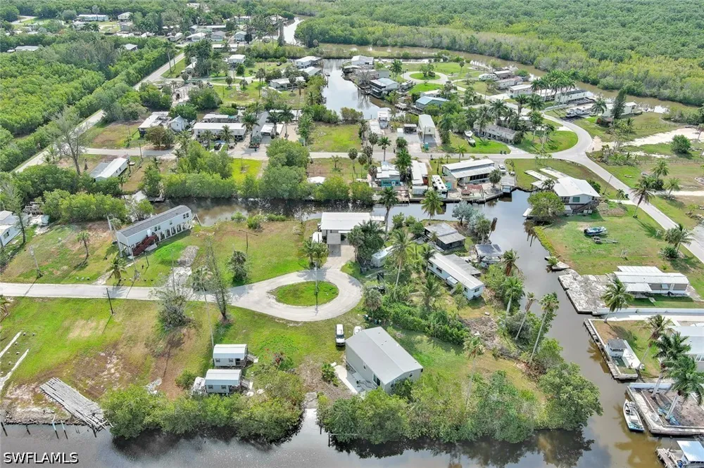 Cardinal Court Everglades City, FL 34141