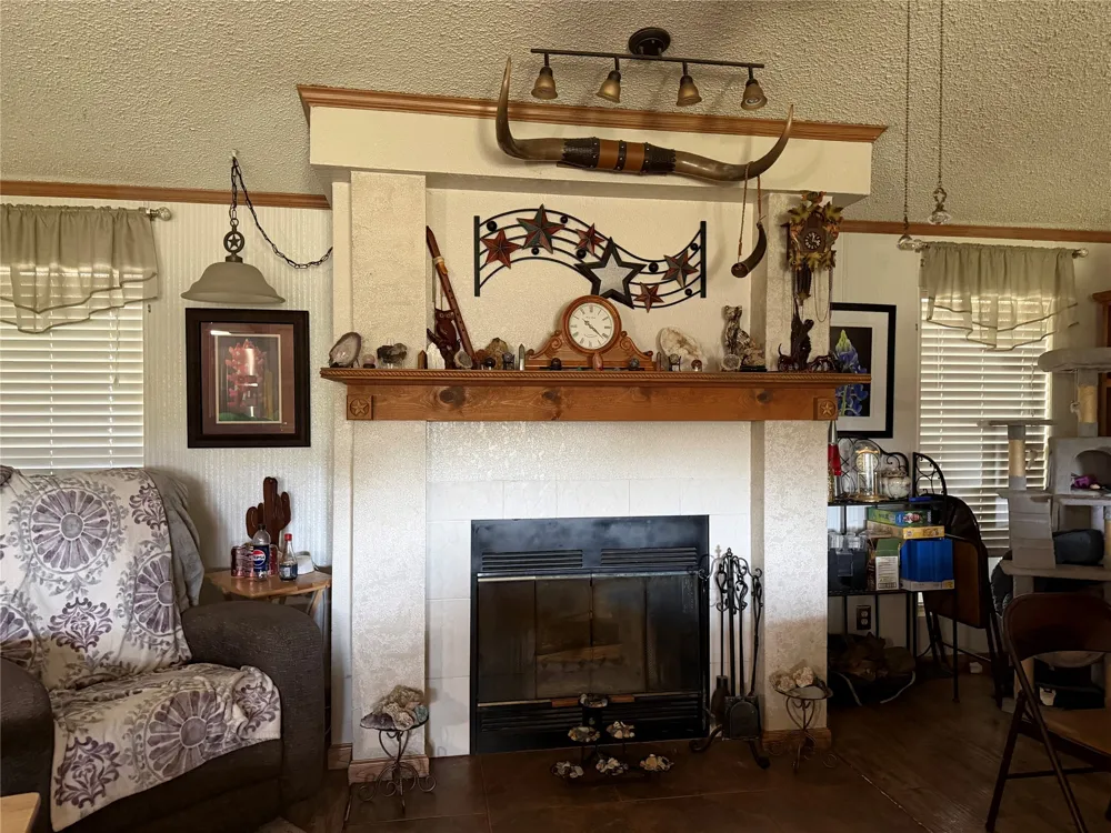 829 Old Highway 20 Highway #A McDade, TX 78650