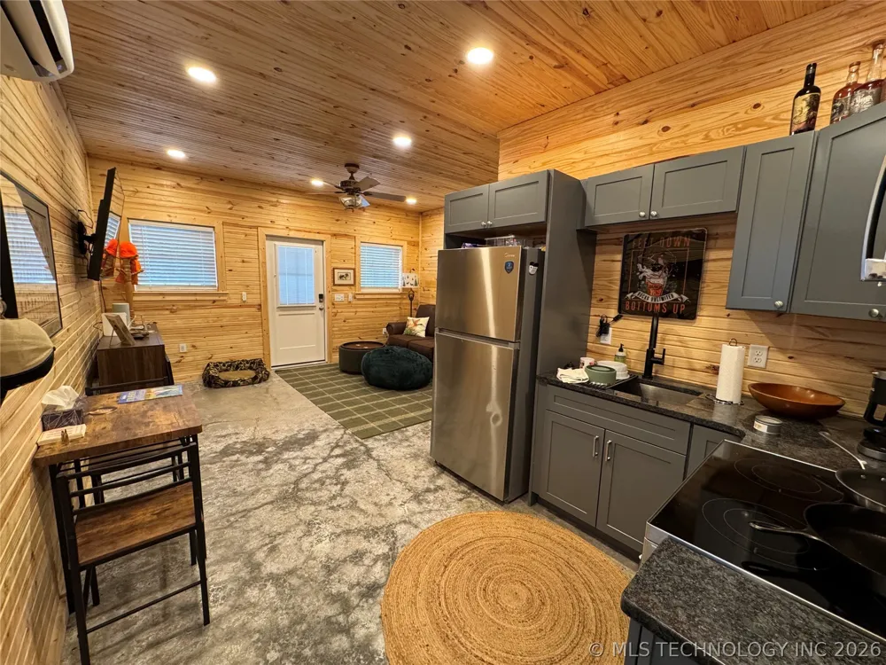 20862 E 1160 ROAD Keota, OK 74941
