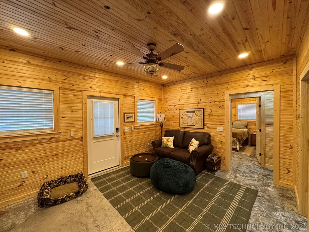 20862 E 1160 ROAD Keota, OK 74941