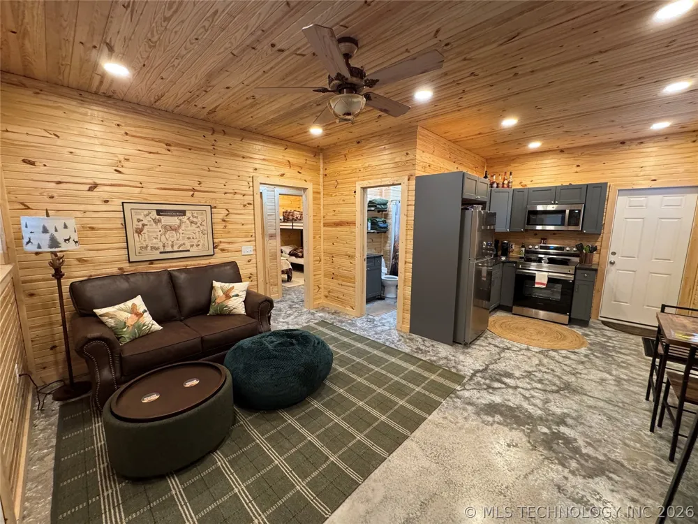 20862 E 1160 ROAD Keota, OK 74941