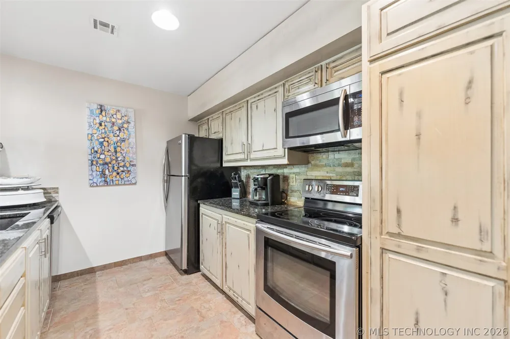 29898 S 566 #214B Afton, OK 74331