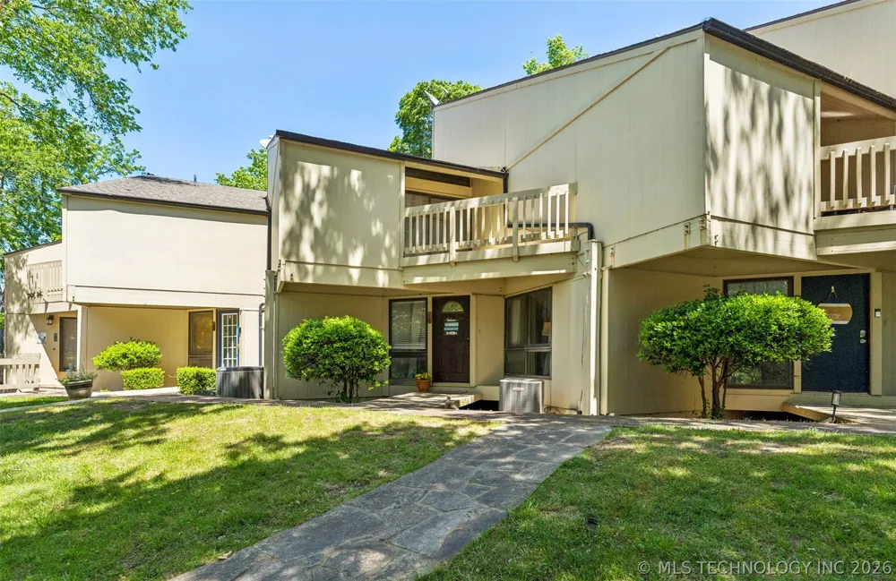29898 S 566 #214B Afton, OK 74331