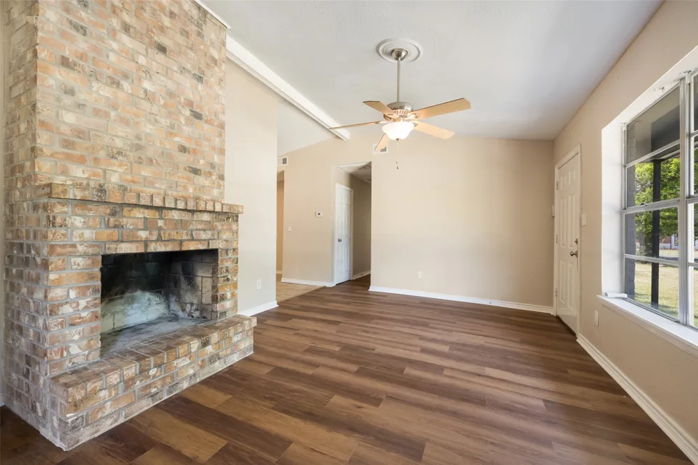 101 Smackover Kemp, TX 75143
