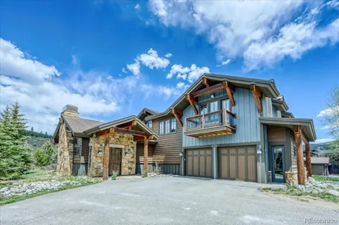 229 Shores Lane