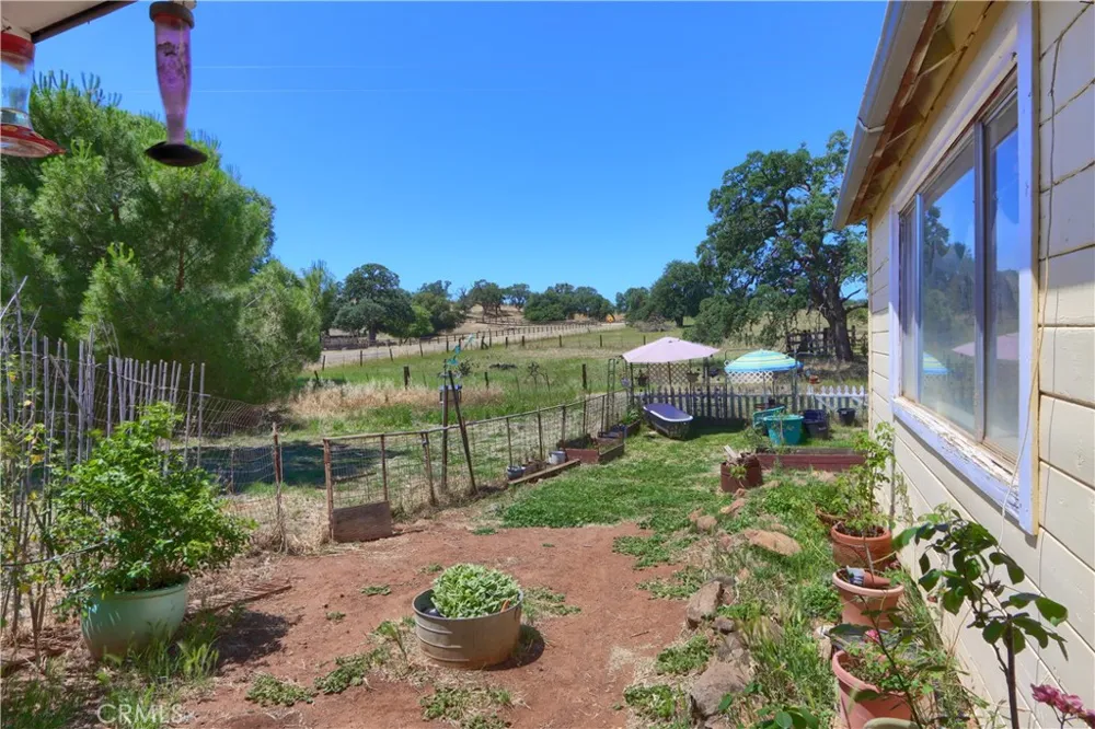 2099 Old Hwy Catheys Valley, CA 95306