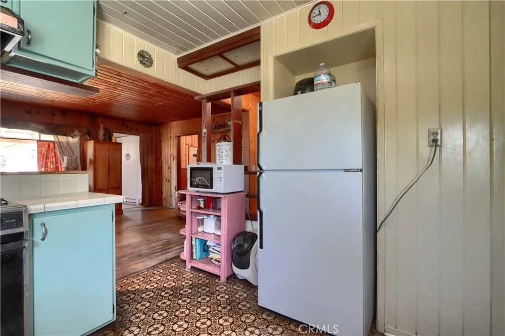 2099 Old Hwy Catheys Valley, CA 95306