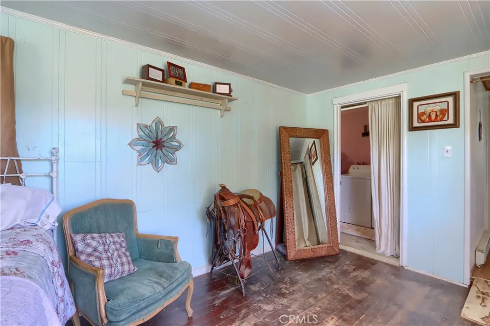 2099 Old Hwy Catheys Valley, CA 95306