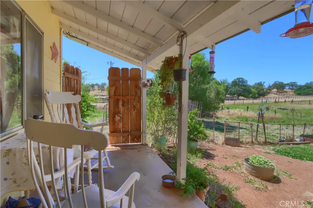 2099 Old Hwy Catheys Valley, CA 95306