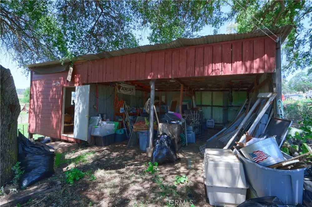 2099 Old Hwy Catheys Valley, CA 95306