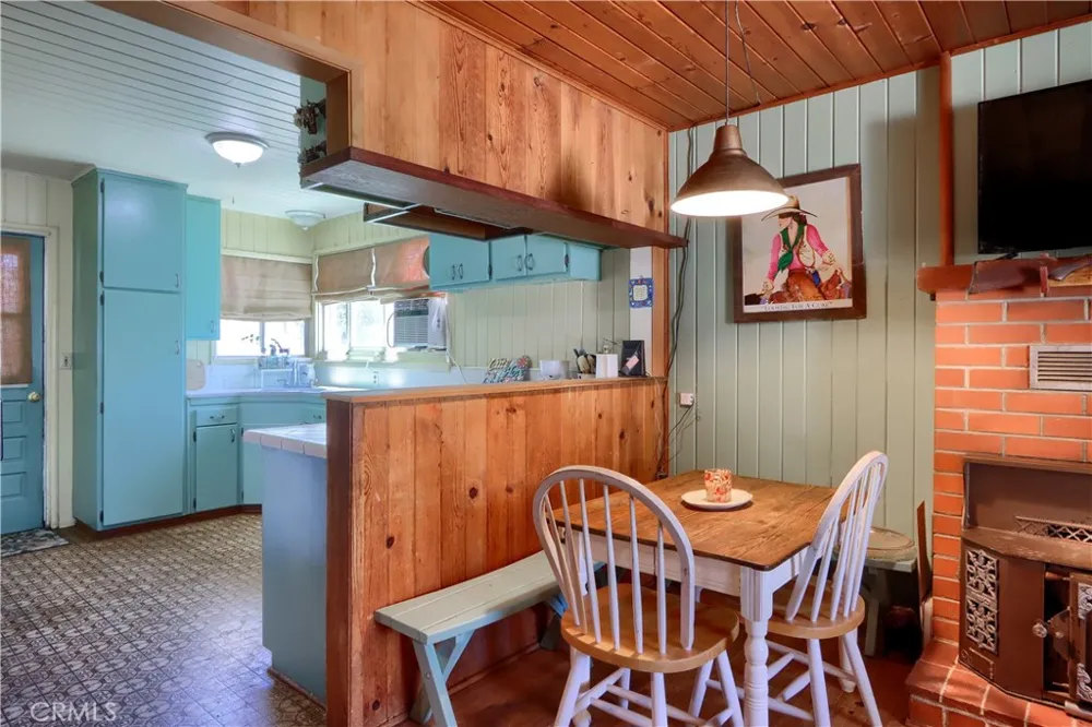 2099 Old Hwy Catheys Valley, CA 95306