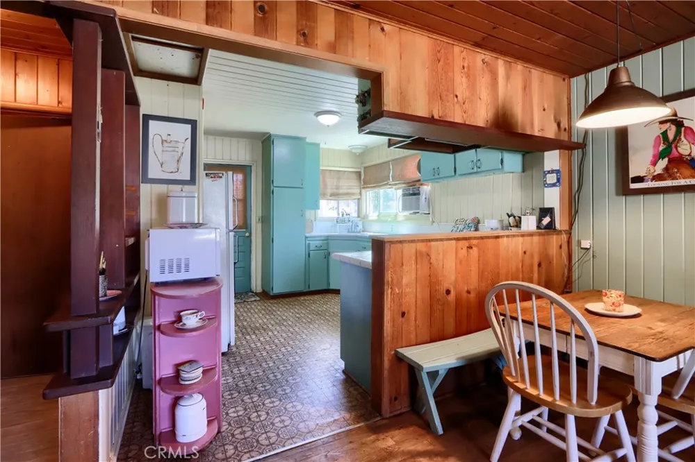2099 Old Hwy Catheys Valley, CA 95306