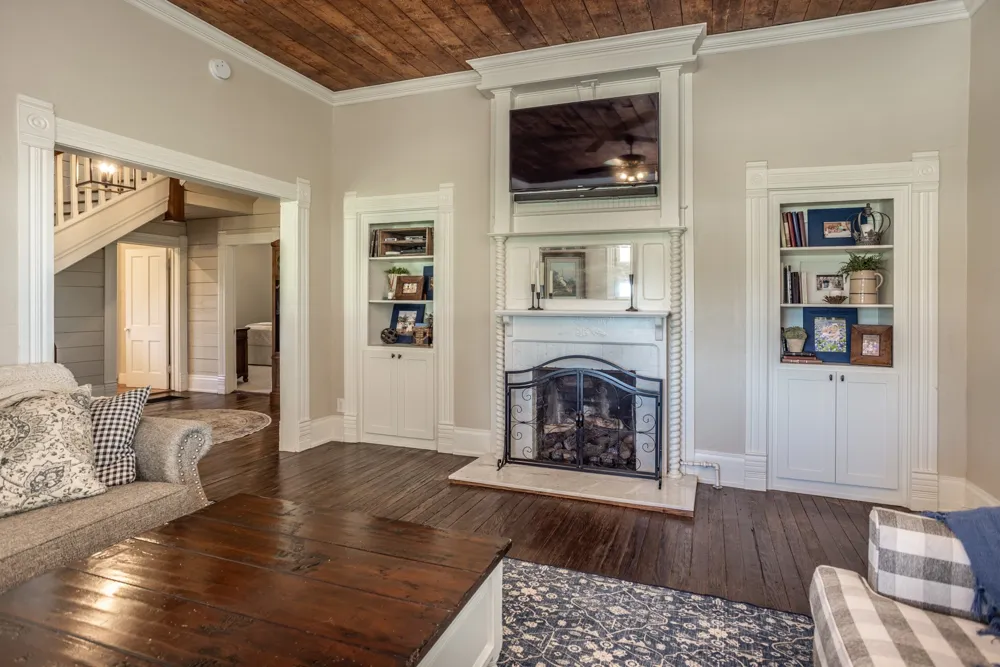 5217 W Fm 922 Valley View, TX 76272