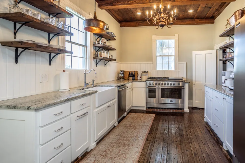 5217 W Fm 922 Valley View, TX 76272