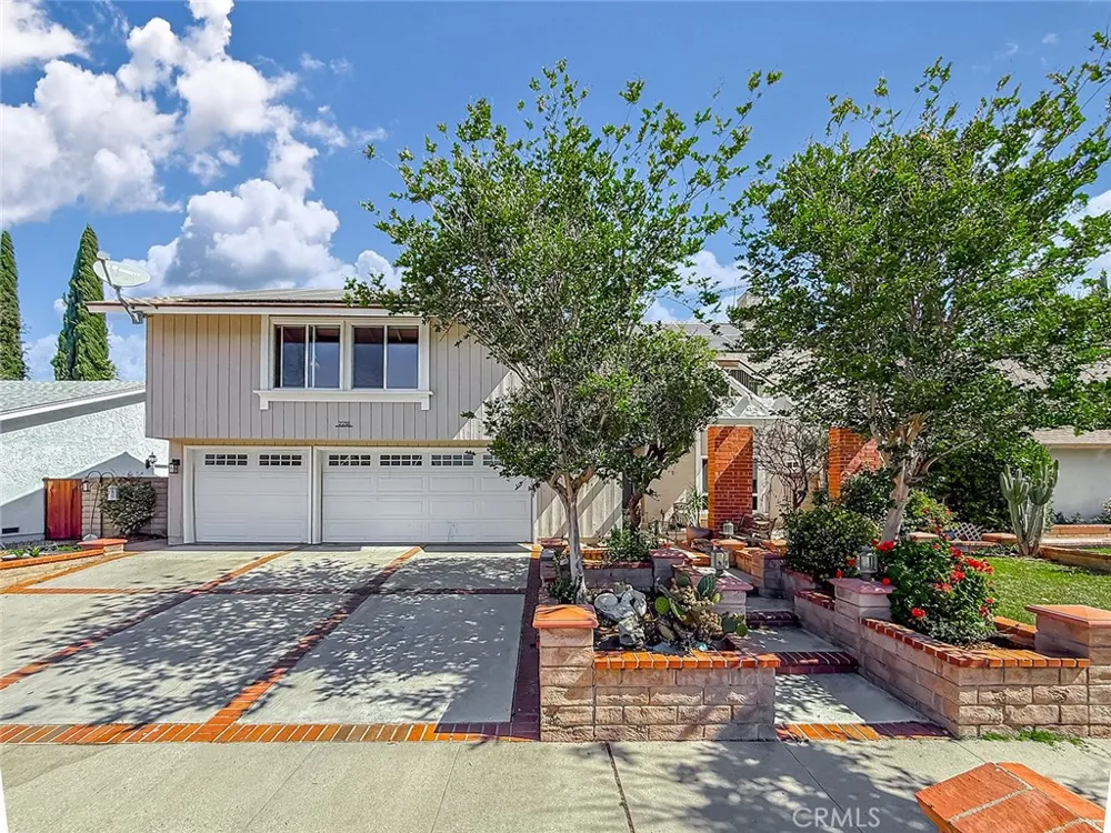 2235 Burnside