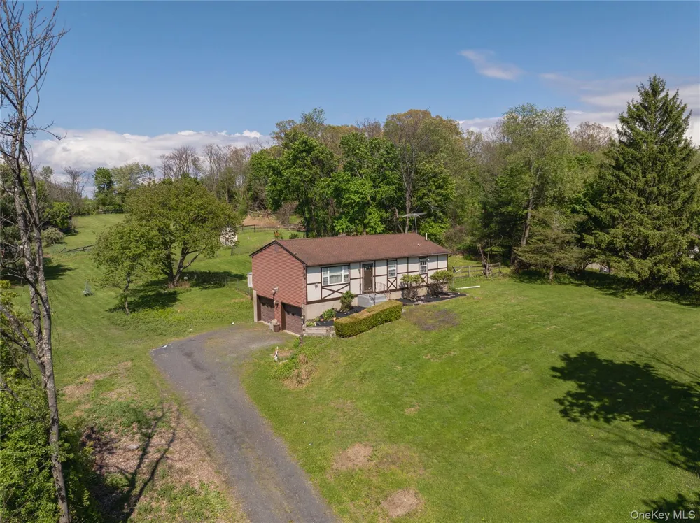 200 Conklingtown Road Goshen, NY 10924
