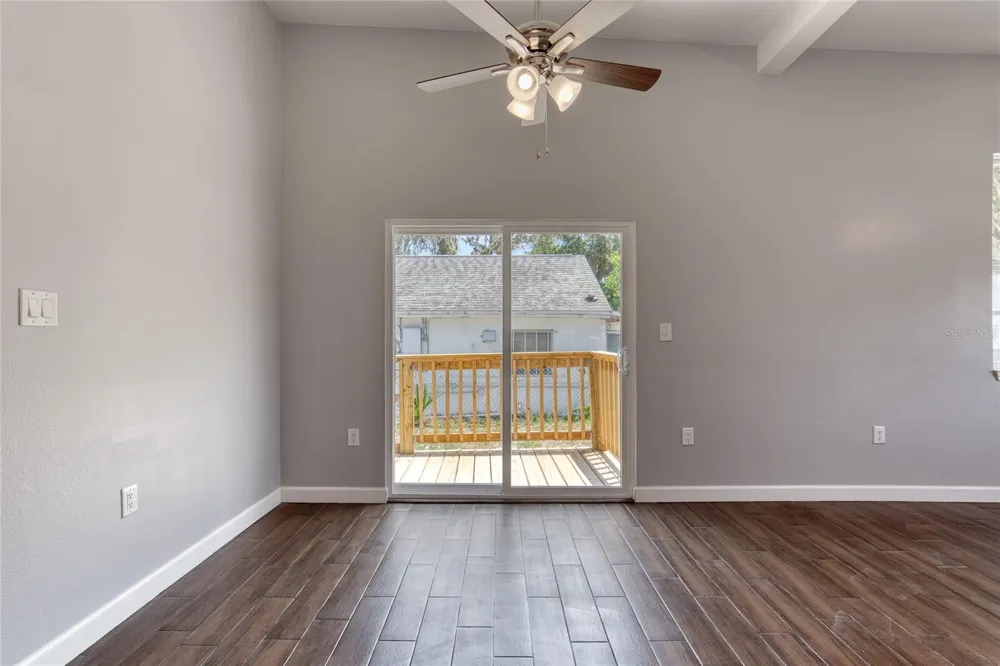 732 AVONDALE AVENUE Daytona Beach, FL 32117