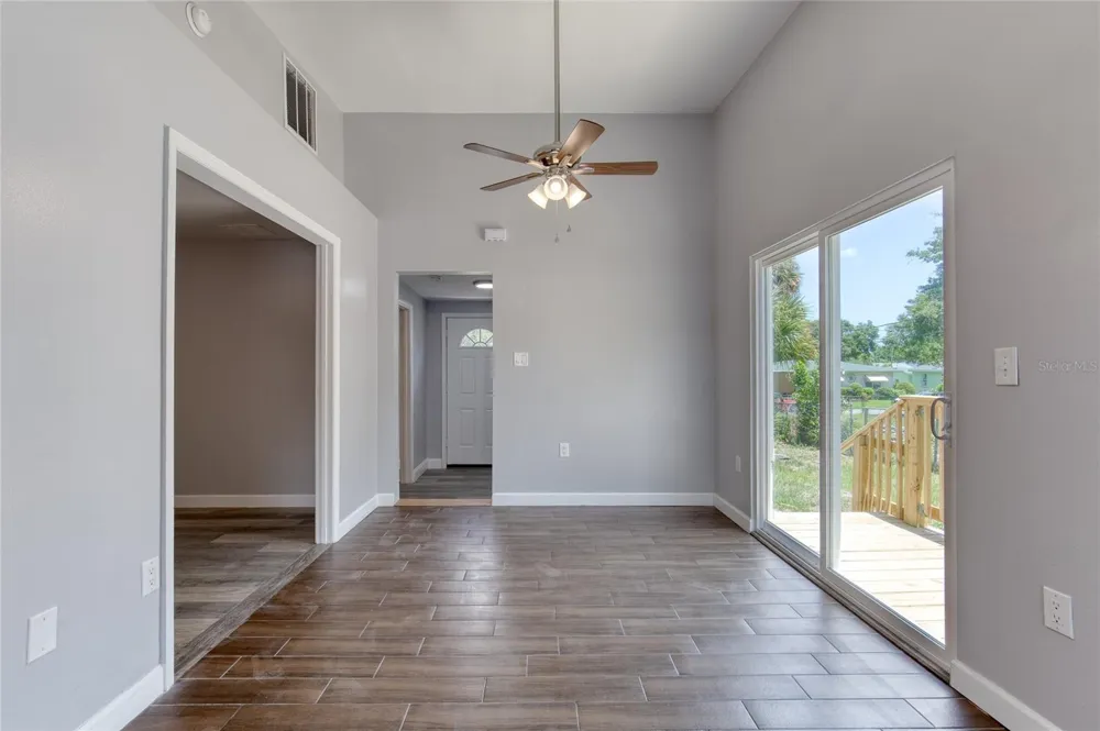 732 AVONDALE AVENUE Daytona Beach, FL 32117