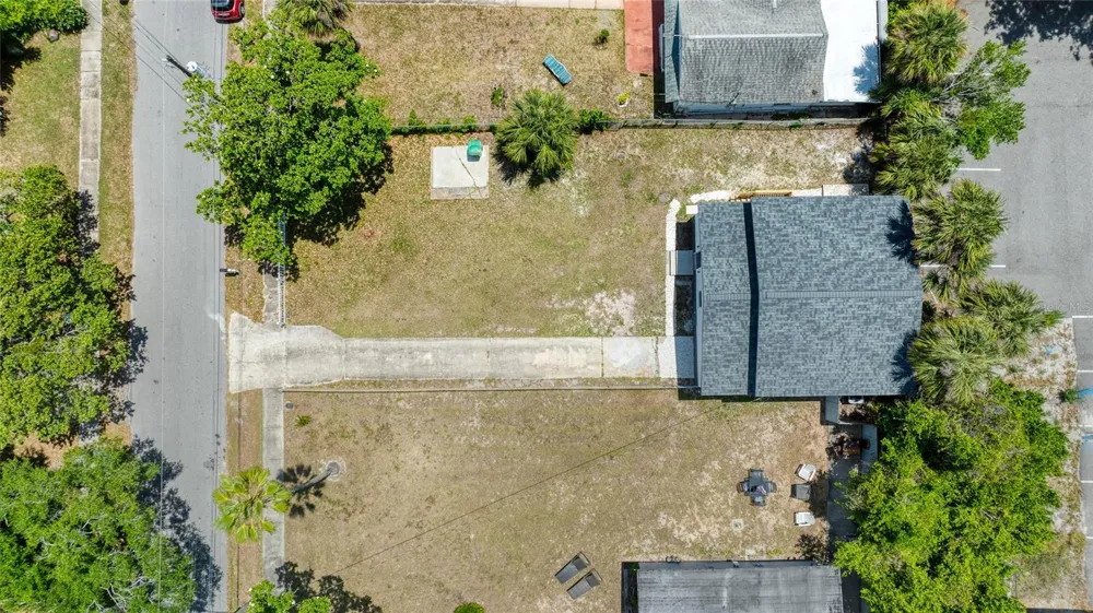 732 AVONDALE AVENUE Daytona Beach, FL 32117