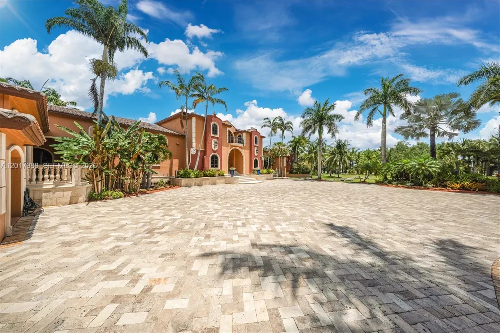 17201 SW 248th St Homestead, FL 33031