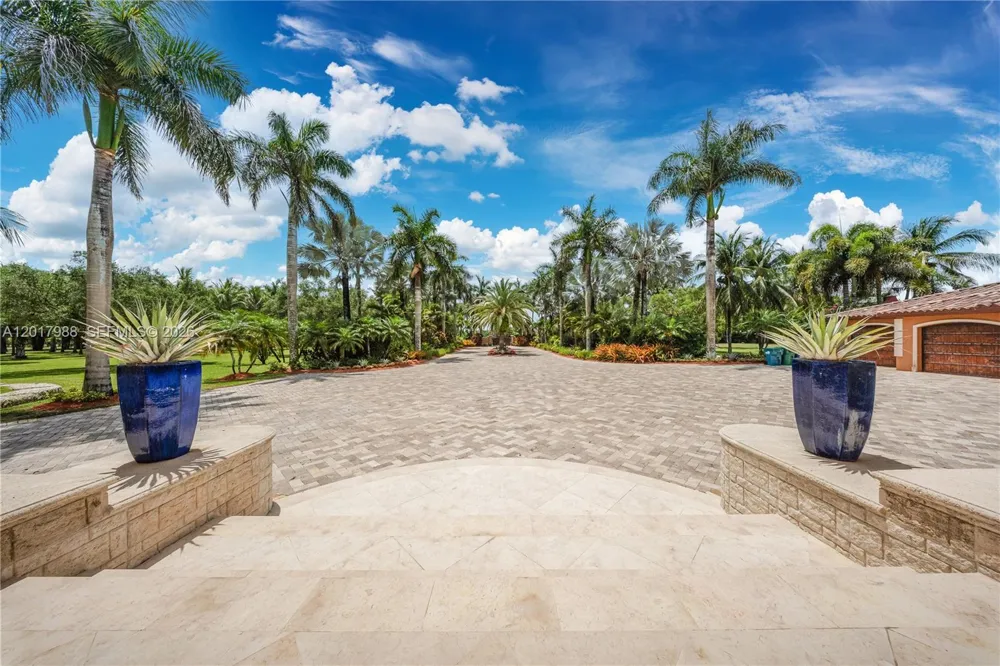 17201 SW 248th St Homestead, FL 33031