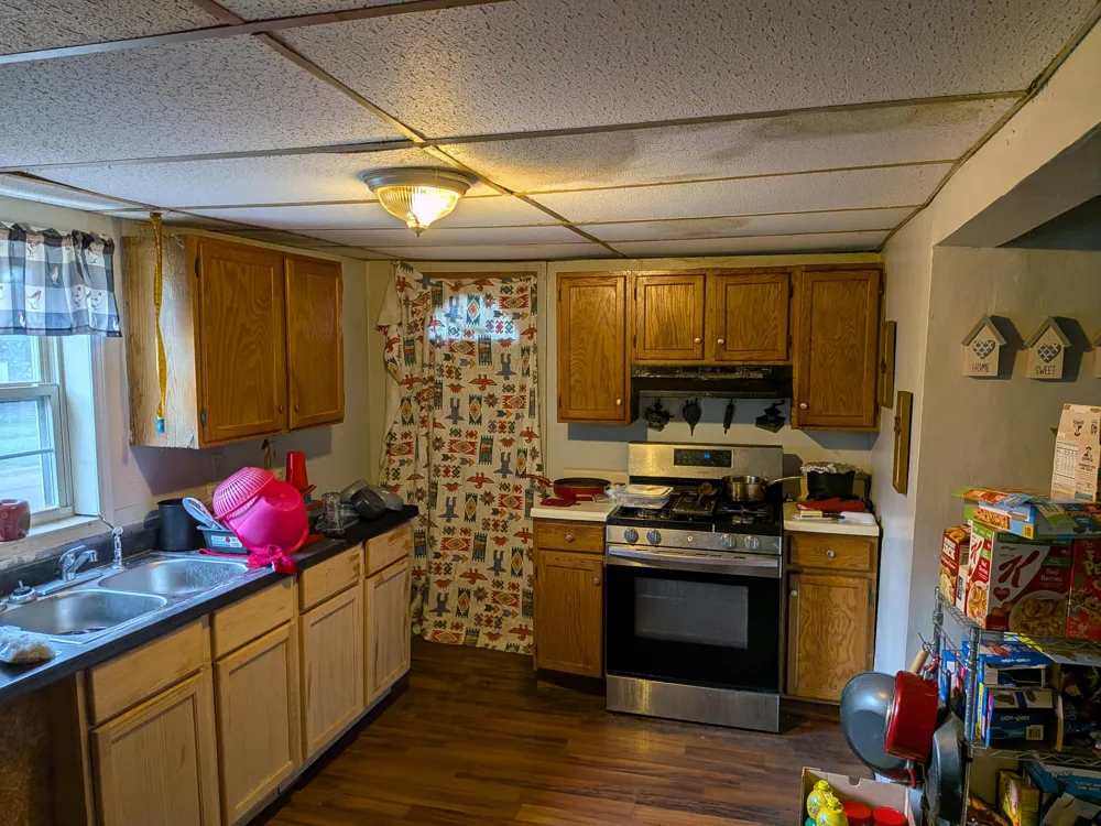 218 W Porter Street Albion City, MI 49224