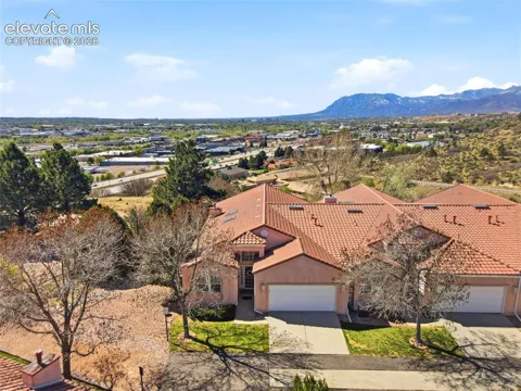 5035 Vista Del Sol Point