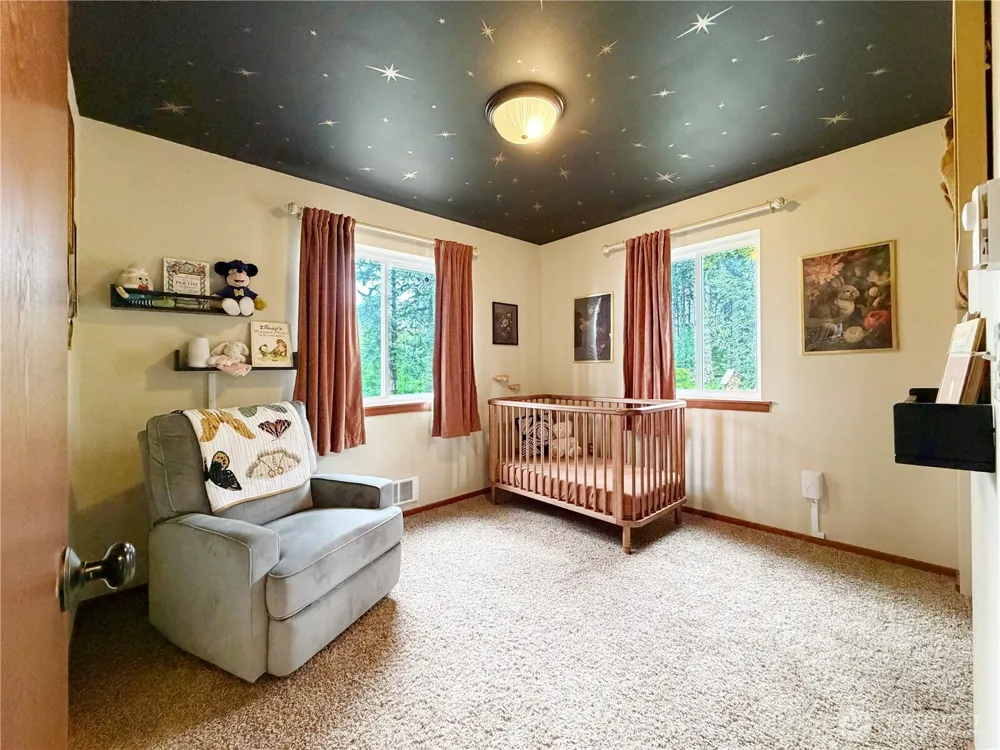 97 B Port Gardner Drive Hat Island, WA 98206