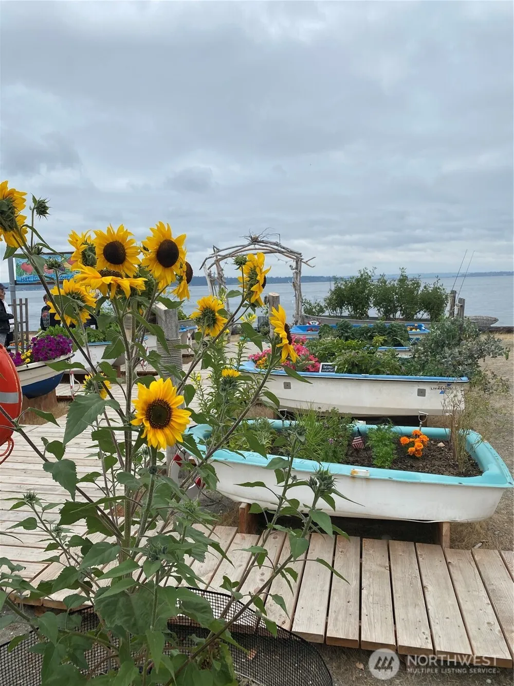 97 B Port Gardner Drive Hat Island, WA 98206