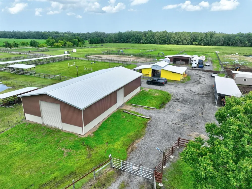 596 E COUNTY ROAD 90 Bunnell, FL 32110