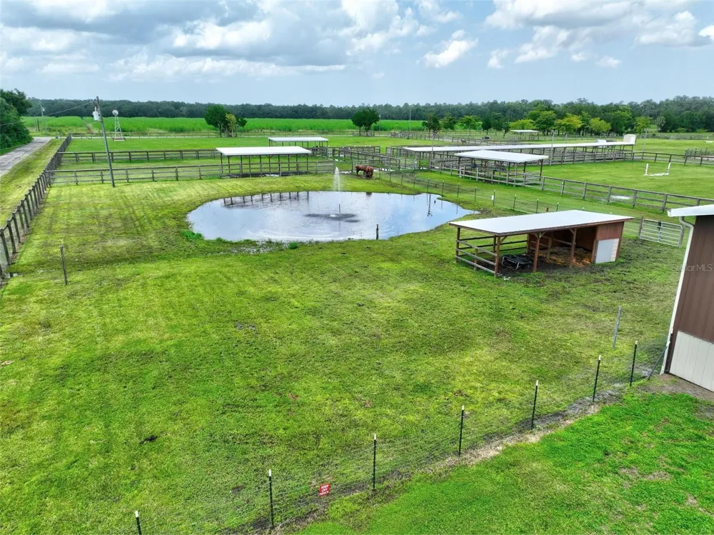 596 E COUNTY ROAD 90 Bunnell, FL 32110