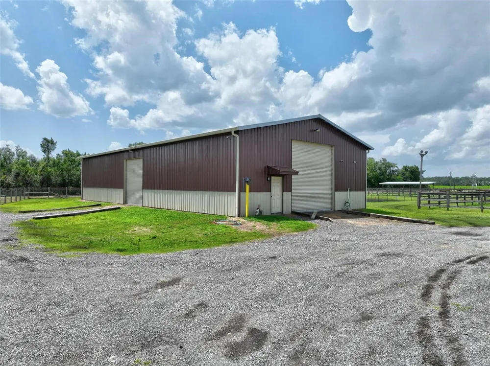 596 E COUNTY ROAD 90 Bunnell, FL 32110
