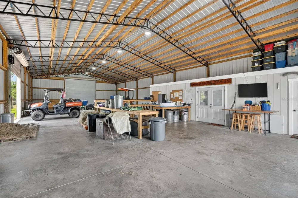 596 E COUNTY ROAD 90 Bunnell, FL 32110